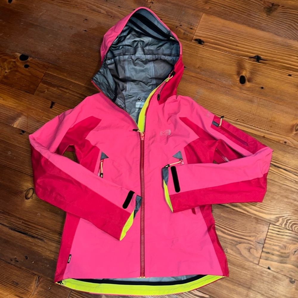 Millet Gore-Tex shell jacket pink EUC
